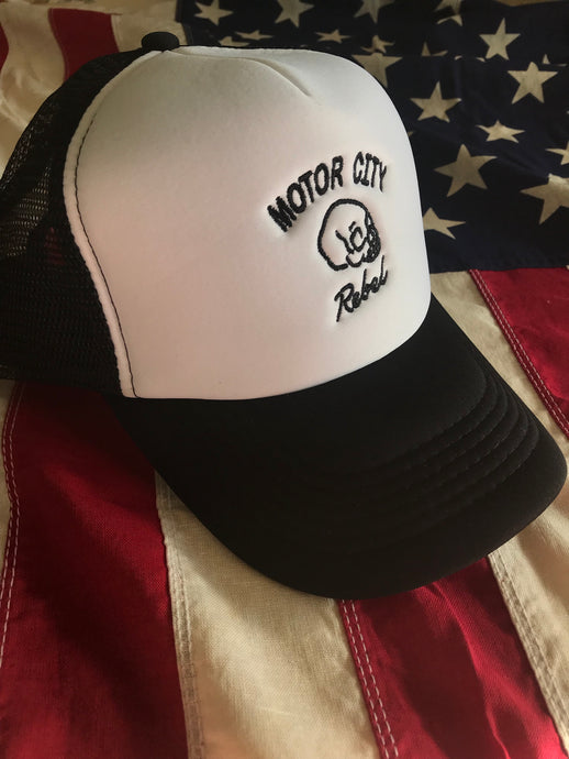 Skull Logo Trucker Wh/Blk